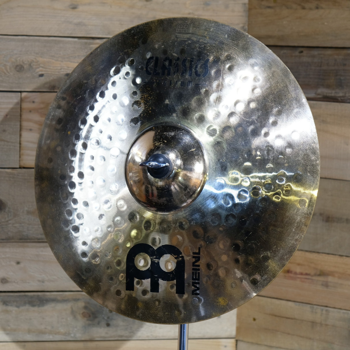 Pre-Owned Meinl Classics Custom 18" Medium Crash