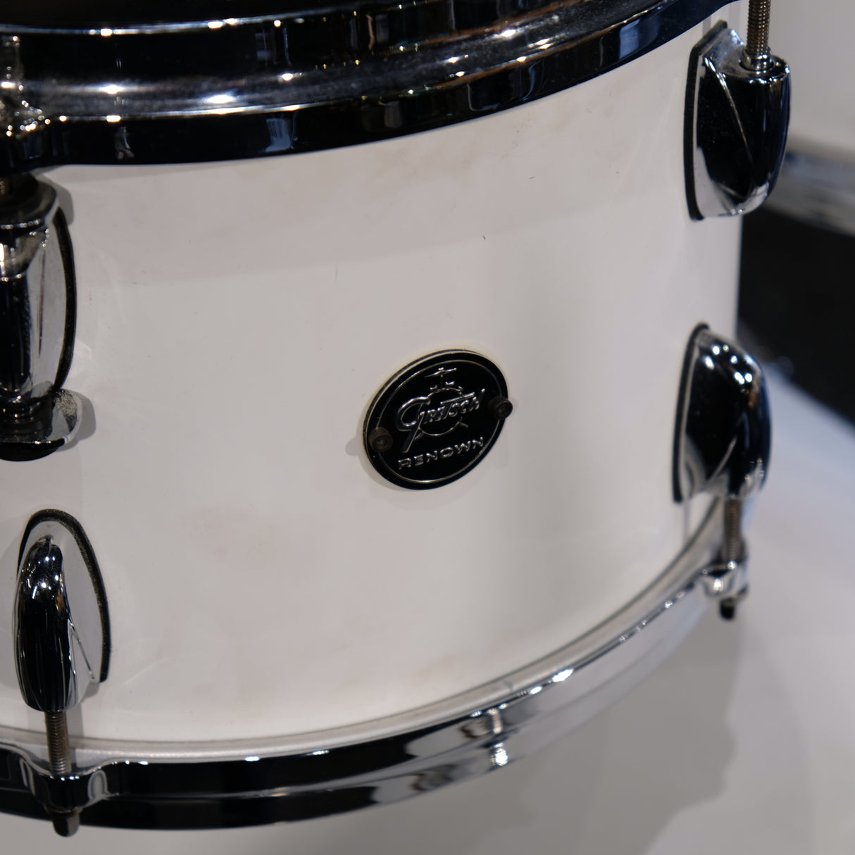 Pre-Owned Gretsch Renown 20" Fusion - Satin White