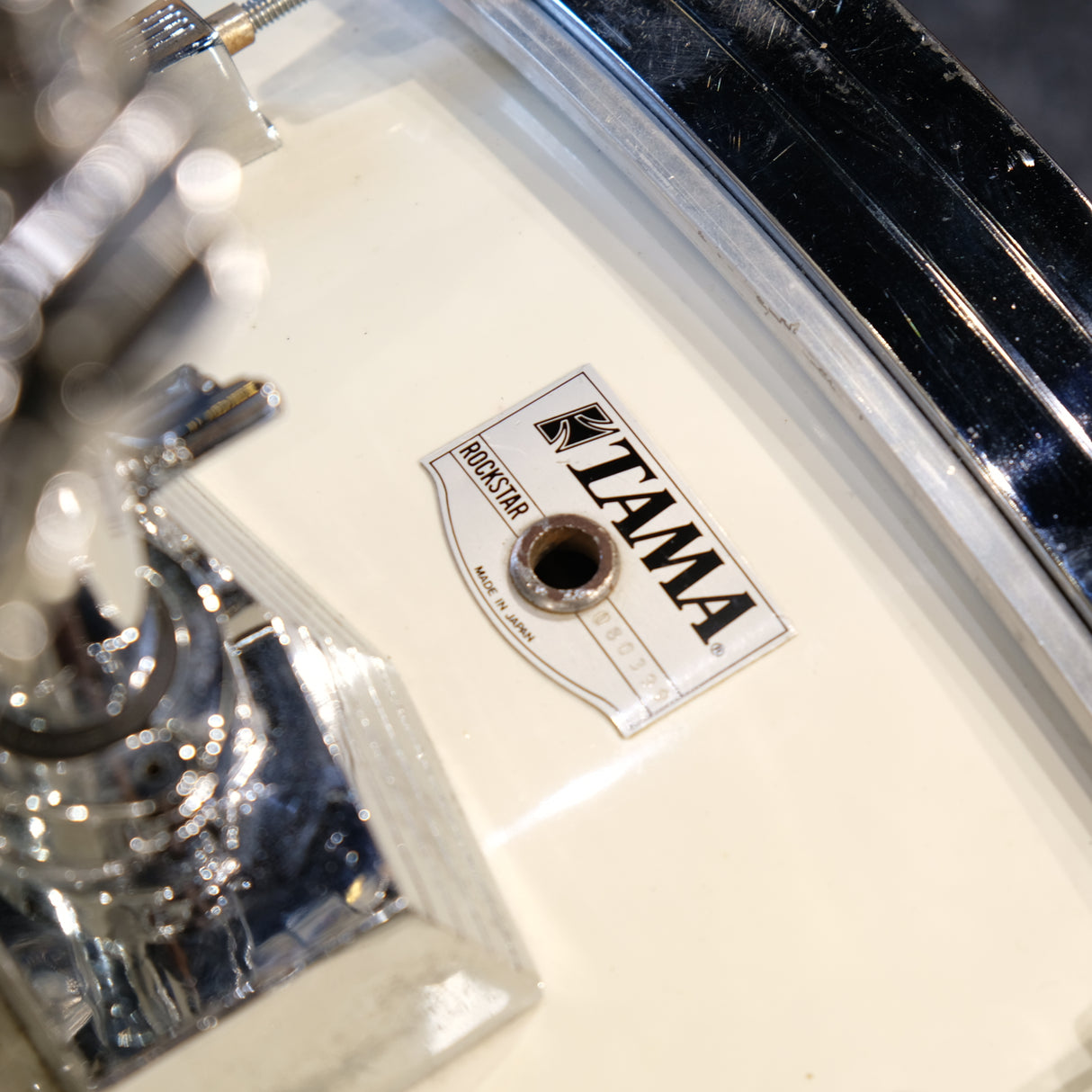 Pre-Owned Tama Rockstar Shell Pack in White (Late '80s)