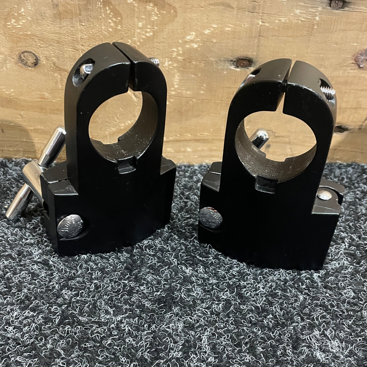 Pre-Owned Gibraltar SC-GRSSRA Stackable Right Angle Rack Clamp (Set of 2)