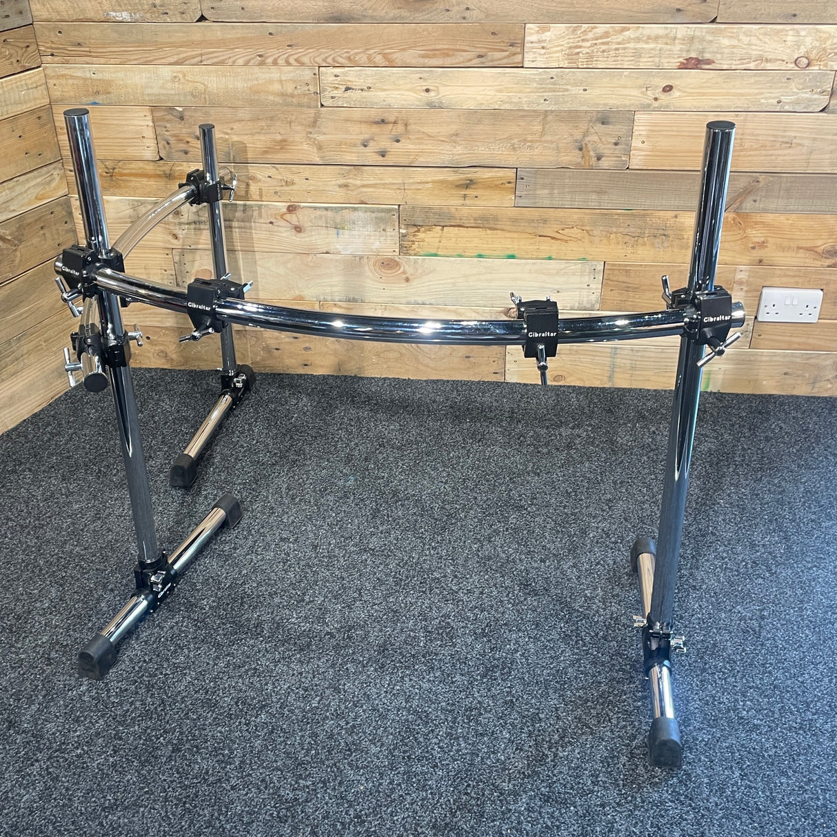 Pre-Owned Gibraltar Road Series Curved Rack with Side Extension