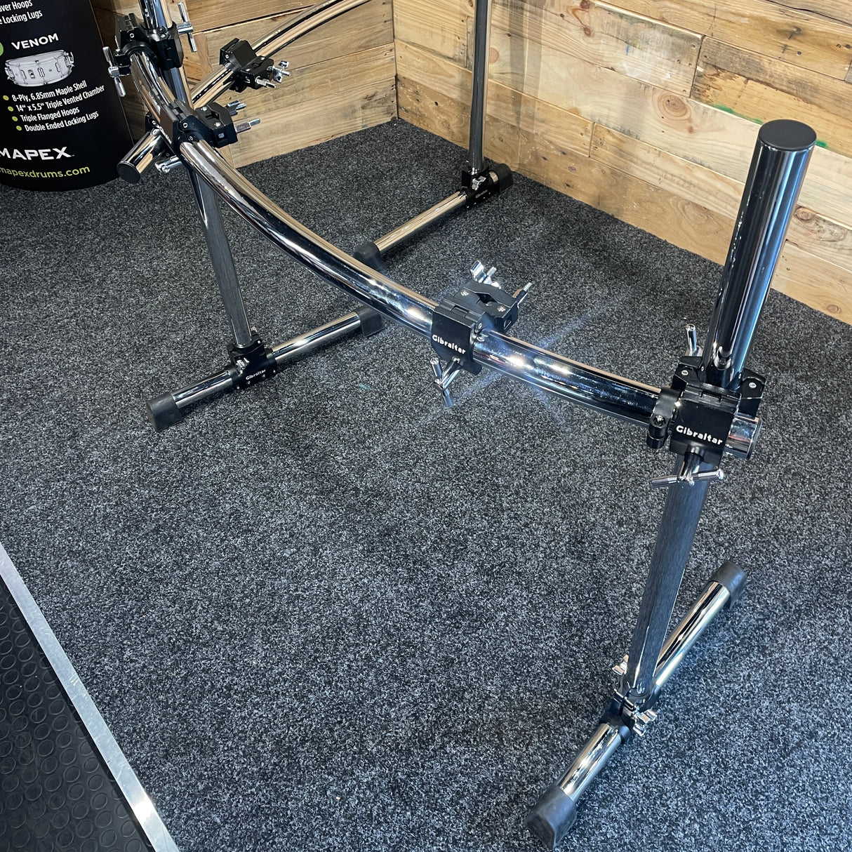 Pre-Owned Gibraltar Road Series Curved Rack with Side Extension