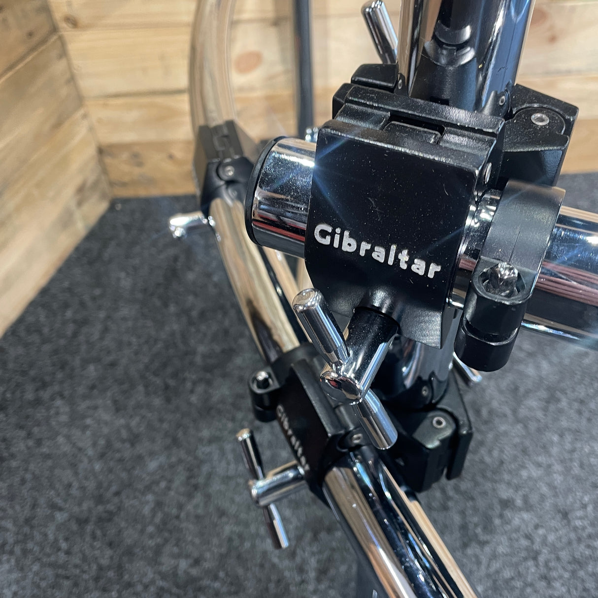 Pre-Owned Gibraltar Road Series Curved Rack with Side Extension