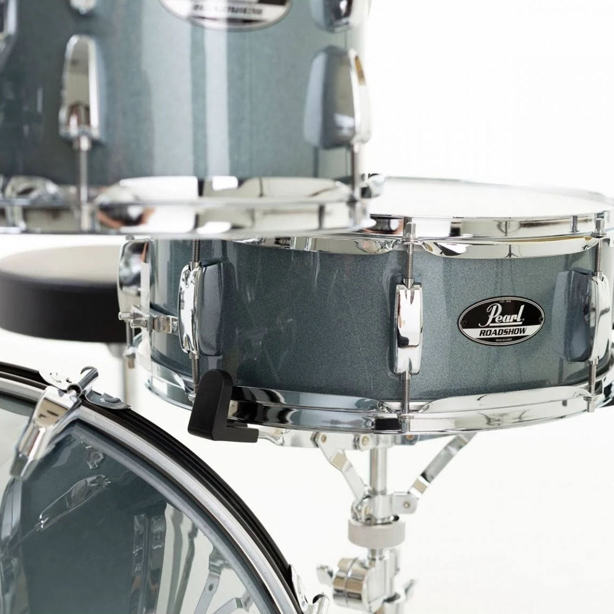 Pearl Roadshow 22" Fusion Drum Kit in Charcoal Metallic