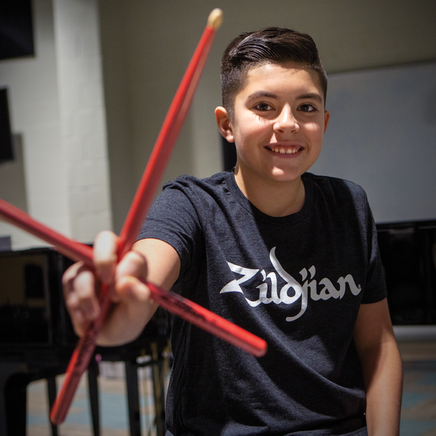 Zildjian Youth Classic Logo T-Shirt in Charcoal