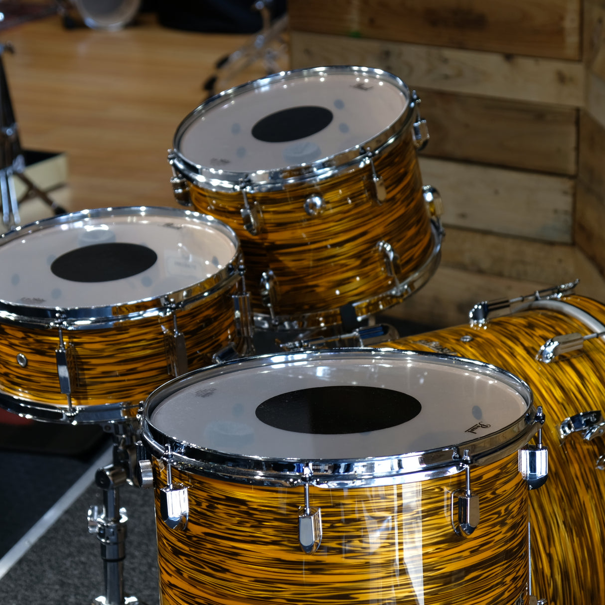 Pre-Owned Pearl President Series Deluxe Shell Pack in Sunset Ripple