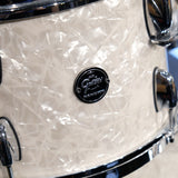 Pre-Owned Gretsch Renown 20" Fusion - White Marine