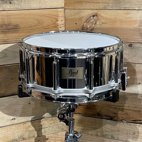 Pre-Owned Pearl Free Floating 14"x6.5" Steel Snare