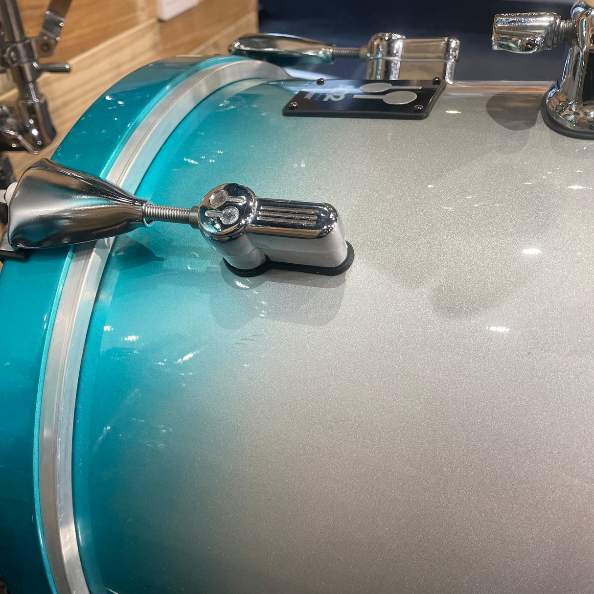 Pre-Owned Sonor AQ2 Martini Shell Pack in Aqua Silver Burst