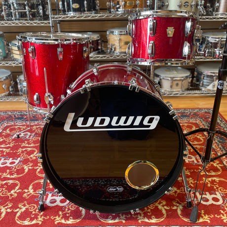 Pre-Owned Ludwig Classic Maple 22" 3 Piece Shell Pack in Red Sparkle